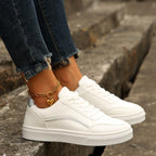Sneakers Donna Casual Basse con Dettagli Metallizzati Dorati