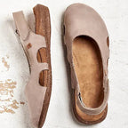 Geschlossene Sandalen aus Wildleder