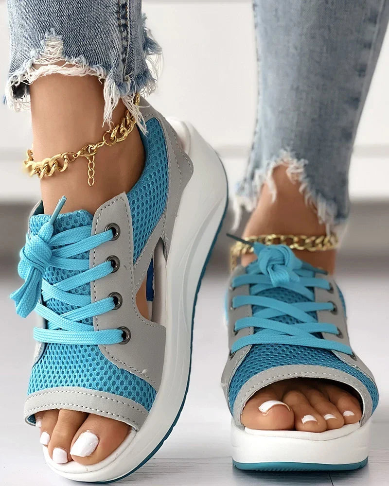 Damen-Sneaker-Sandalen mit Keilabsatz und Schnürung