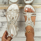 Flache Sandalen mit Strass im Boho-Stil