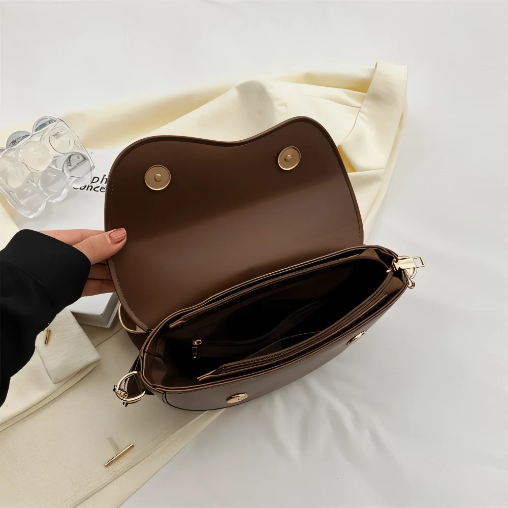 Borsa Tracolla Donna Mezzaluna in similpelle