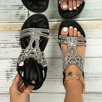 Flache Sandalen mit Strass im Boho-Stil