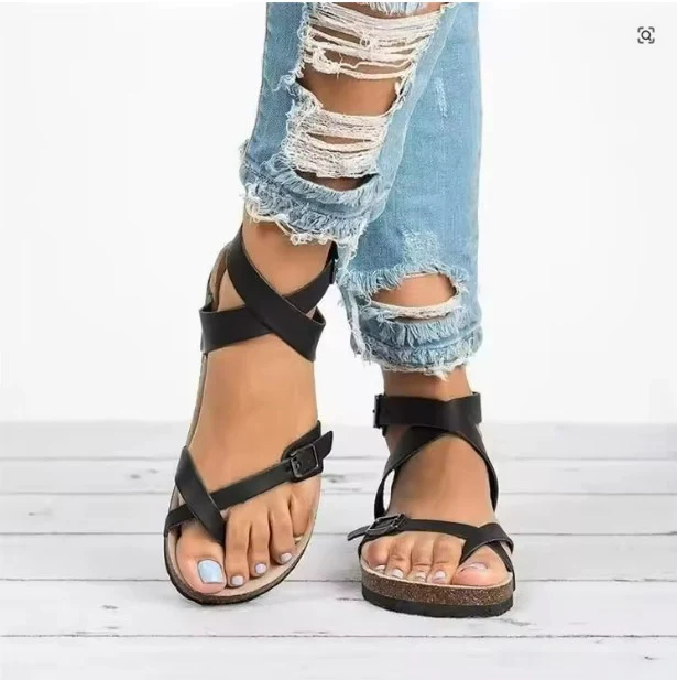 Bequeme, verstellbare Sandalen