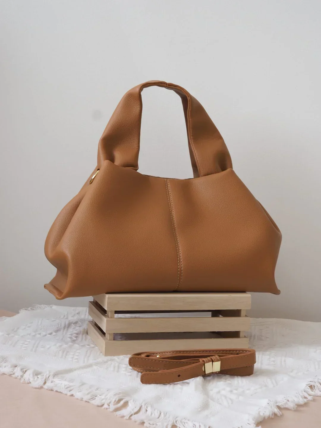Borsa Donna a Mano e Tracolla con Manico Imbottito elegante