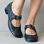 Sandalen aus Kunstleder