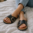 Bequeme Sandalen mit Schnalle
